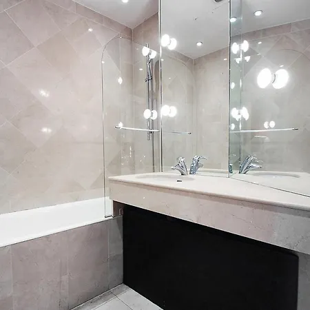 Apartment Bsa Champs Elysees.1 Paris